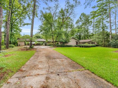1102 Nottingham Rd
