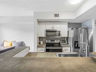 1570 S 42nd Cir APT 203