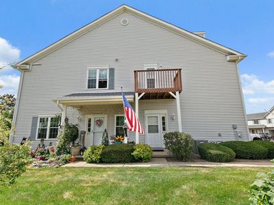 Property at 1073 Castleshire Dr #1073, Woodstock, IL
