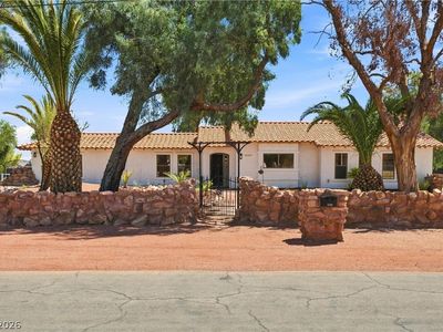 7744 Rancho Destino Rd