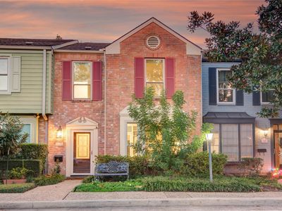 7449 Brompton St #7449