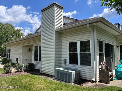 218 Ravenswood Road