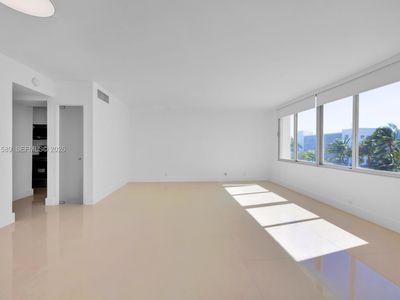 1000 West Ave APT 301