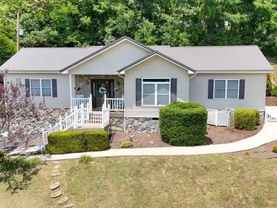 146 Sunshine Ln