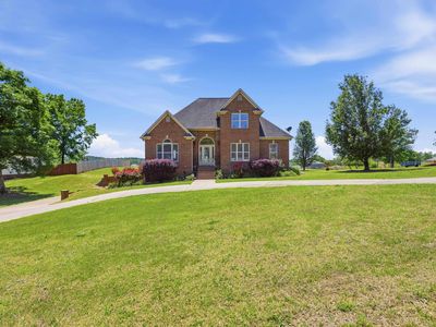 210 Madison Ln