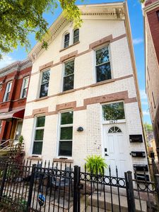 1427 W Superior St APT 2F