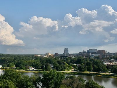 121 14th St NE APT 801