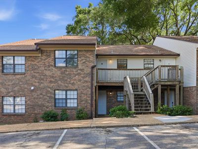 1108 Green Tree Ct #M