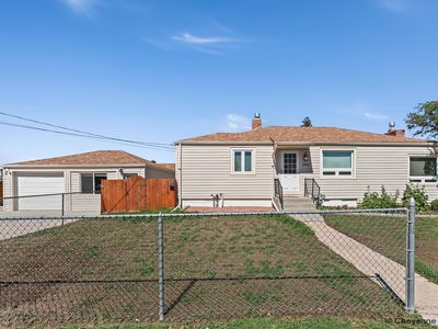 2002 S 3rd Ave