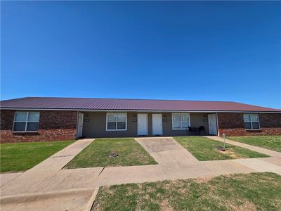 1225 W Sunset Dr