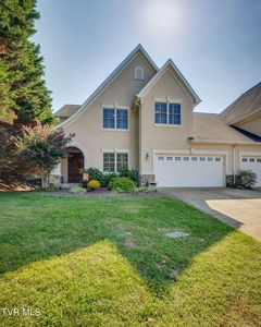 1103 King Richard Blvd