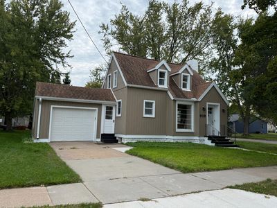 919 7th Ave