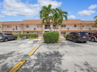 9851 Sandalfoot Boulevard #207