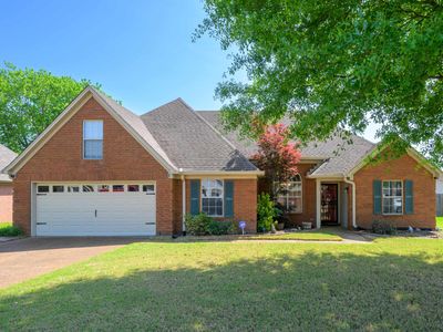 2966 Lauren Dr