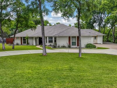 8012 Ravenswood Rd