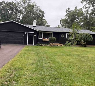 6835 Elmwood Rd