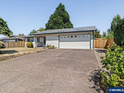4772 Musket Ct NE