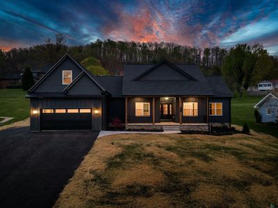 330 Bogey Dr