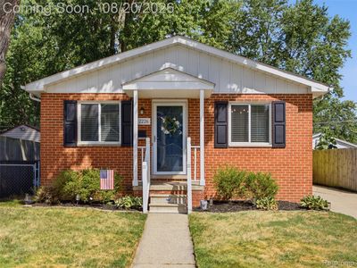 Property at 2226 Kipling Ave, Berkley, MI