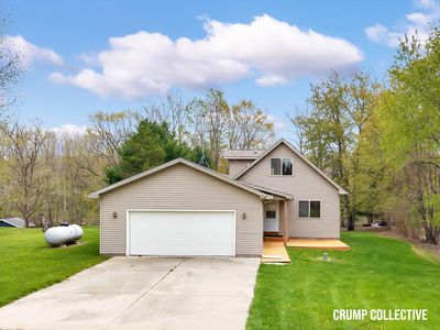 9129 Lakeside Dr