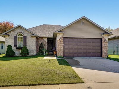 1234 E Mcclernon Street