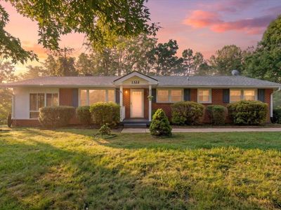 1322 Lakeridge Cir