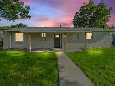 2126 Travis Dr