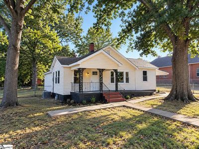215 W Roosevelt Dr