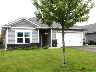 Property at 511 Valley Dr W, Annandale, MN