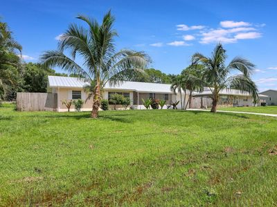 1109 SE Sandia Drive