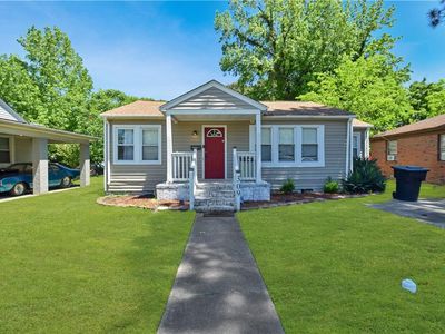 309 Truxton Ave