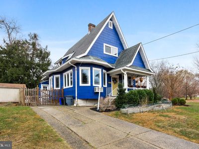 213 Cattell Ave