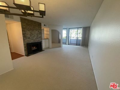 1215 N Olive Dr APT 207