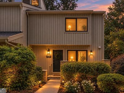 1237 Druid Knoll Dr NE