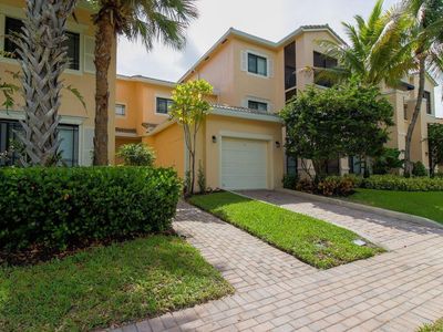 2807 Veronia Drive #103