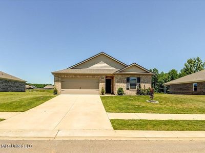 Property at 5268 Alpine Dr, Horn Lake, MS
