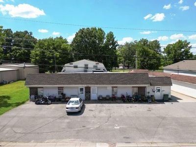 318 Main St