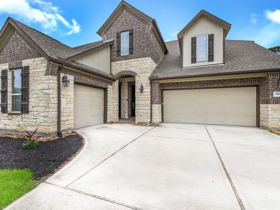 5922 Green Meadows Ln