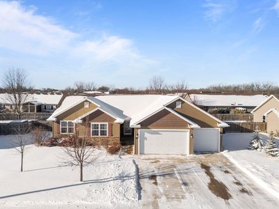1587 Lone Oak Dr