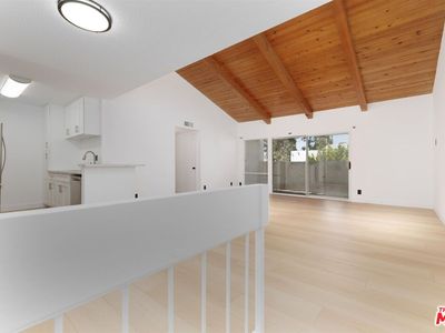 20134 Leadwell St Unit 334