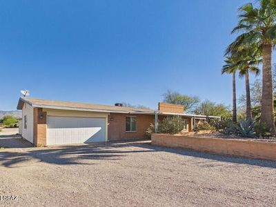 10501 E Calle Del Este