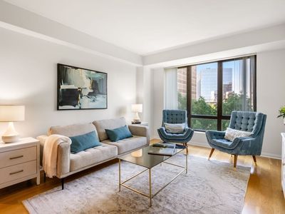 303 3rd St Unit 705