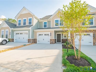 18429 Palisades Ct