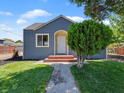 726 Indiana St