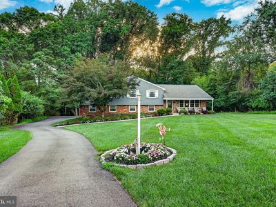 1022 Carolyn Dr