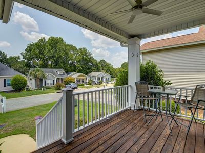 2 Bay Laurel Pl