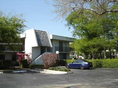 4000 N Cypress Dr APT 205