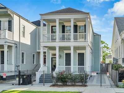 1417-19-19 Esplanade Ave