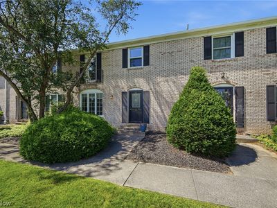 Property at 824 S Chillicothe Rd Unit 2, Aurora, OH