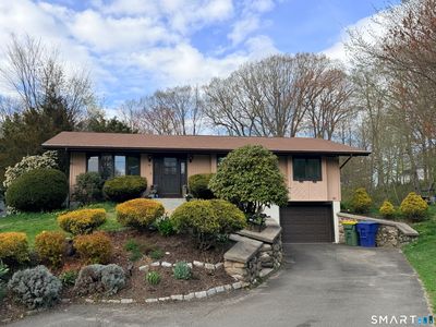 40 Hickory Hill Drive